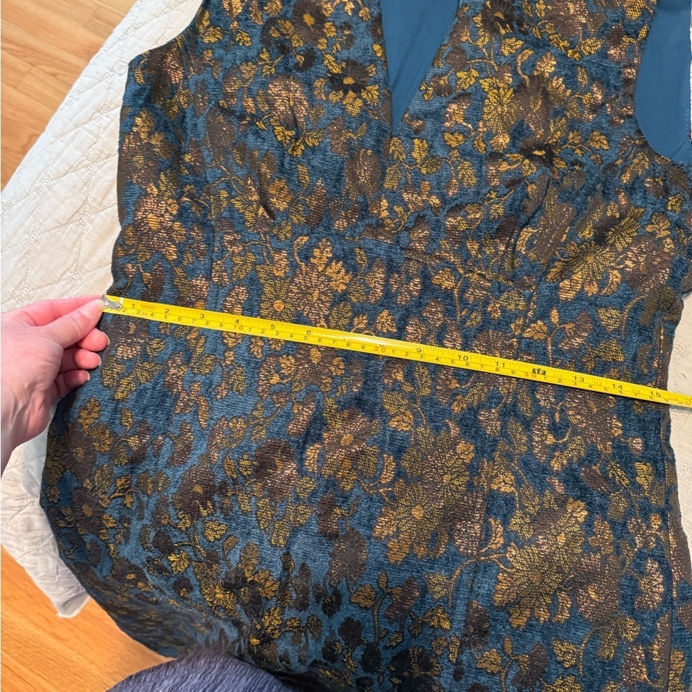 Nanette Lepore Dress Size 6 - Picture 6 of 10